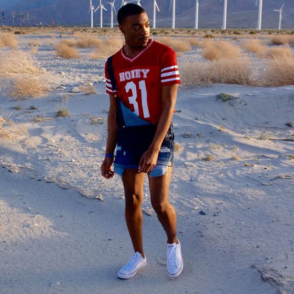 Meet your Posher, Darrius - Picture 1 of 1